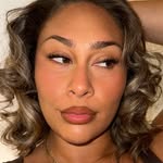 @vanezalondonomua