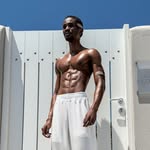 @iamtosinidowu_
